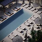 Hotel Savotel
